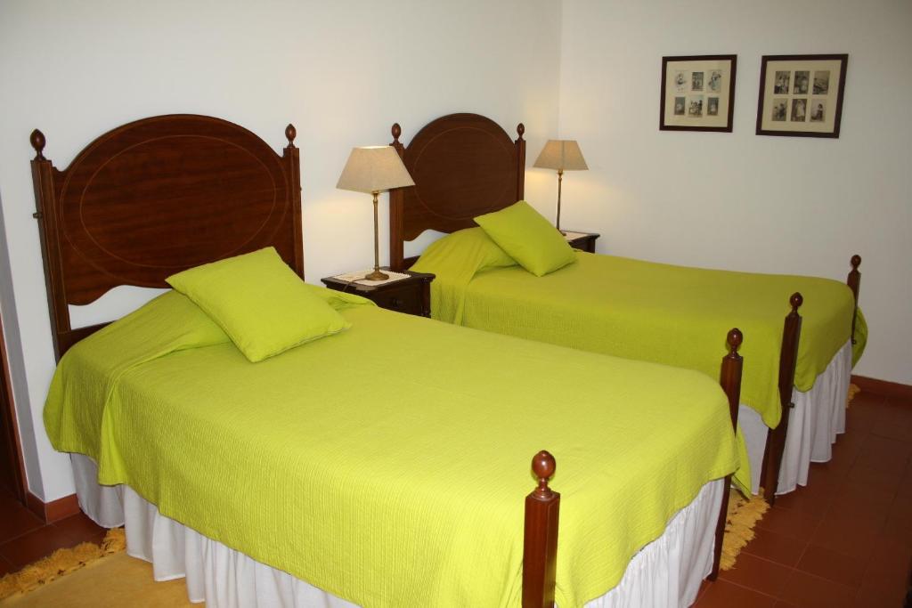 Quinta De Sao Caetano - Sao Miguel Acores Populo  Стая снимка